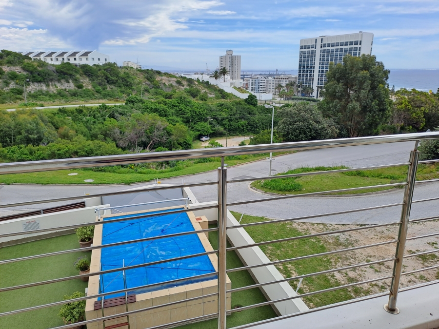 2 Bedroom Property for Sale in Summerstrand Eastern Cape